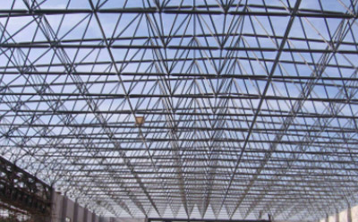 民和钢结构厂房屋面板及保温层安装