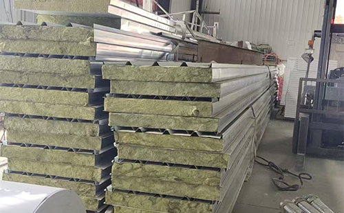 民和彩钢夹芯板