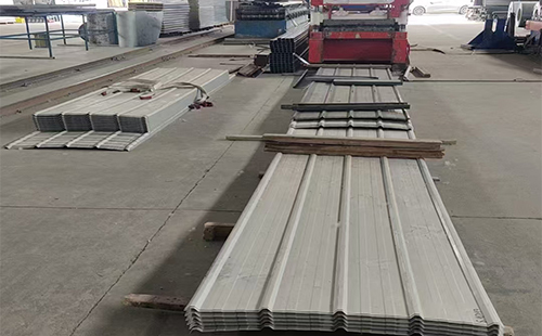 民和彩钢岩棉板多少钱一平米？今日价格组成全解析